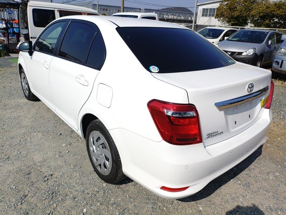 TOYOTA COROLLA AXIO