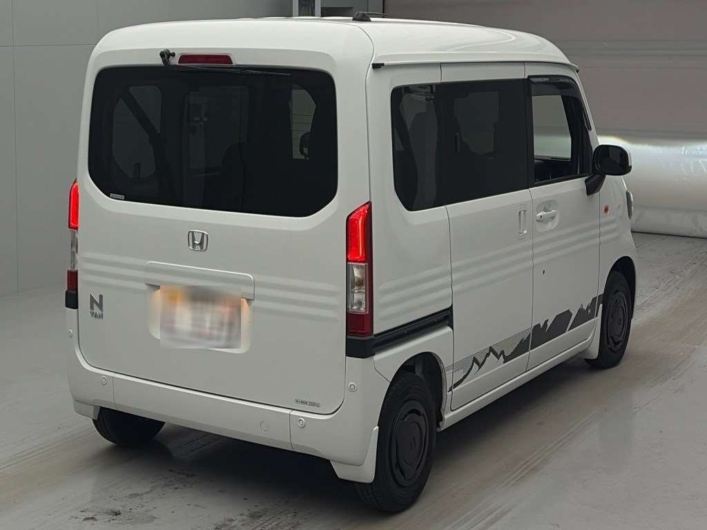 HONDA N-VAN