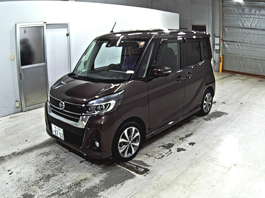 NISSAN DAYZ ROOX