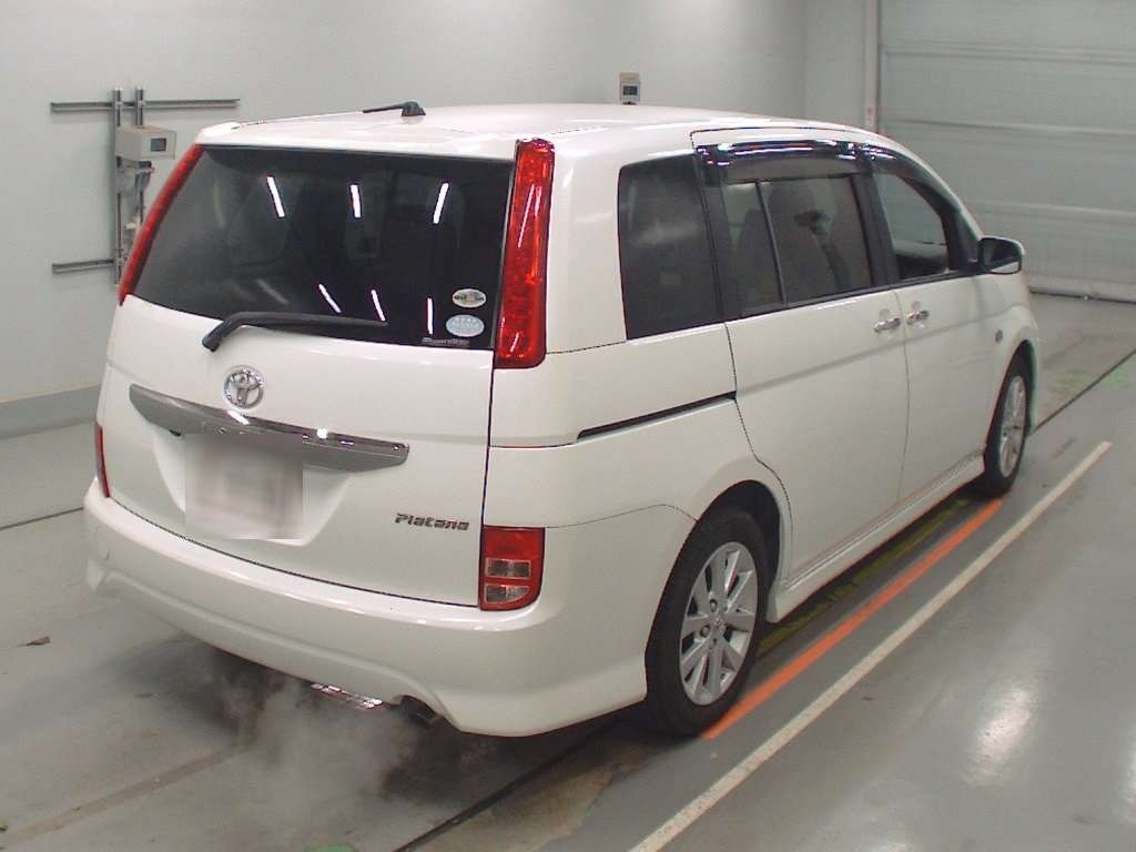 TOYOTA ISIS