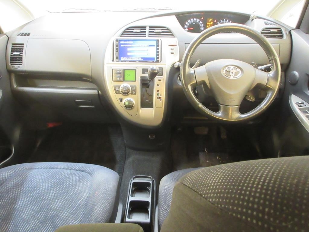 TOYOTA RACTIS