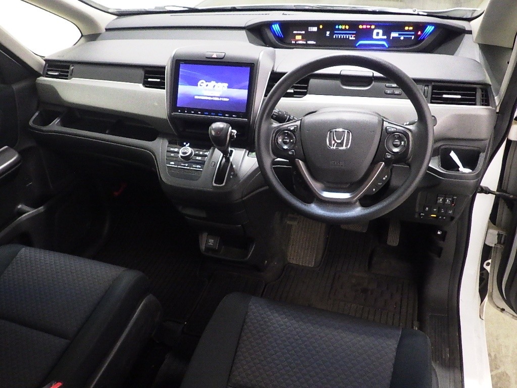 HONDA FREED+