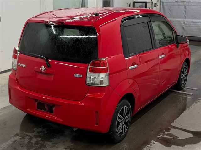 TOYOTA SPADE