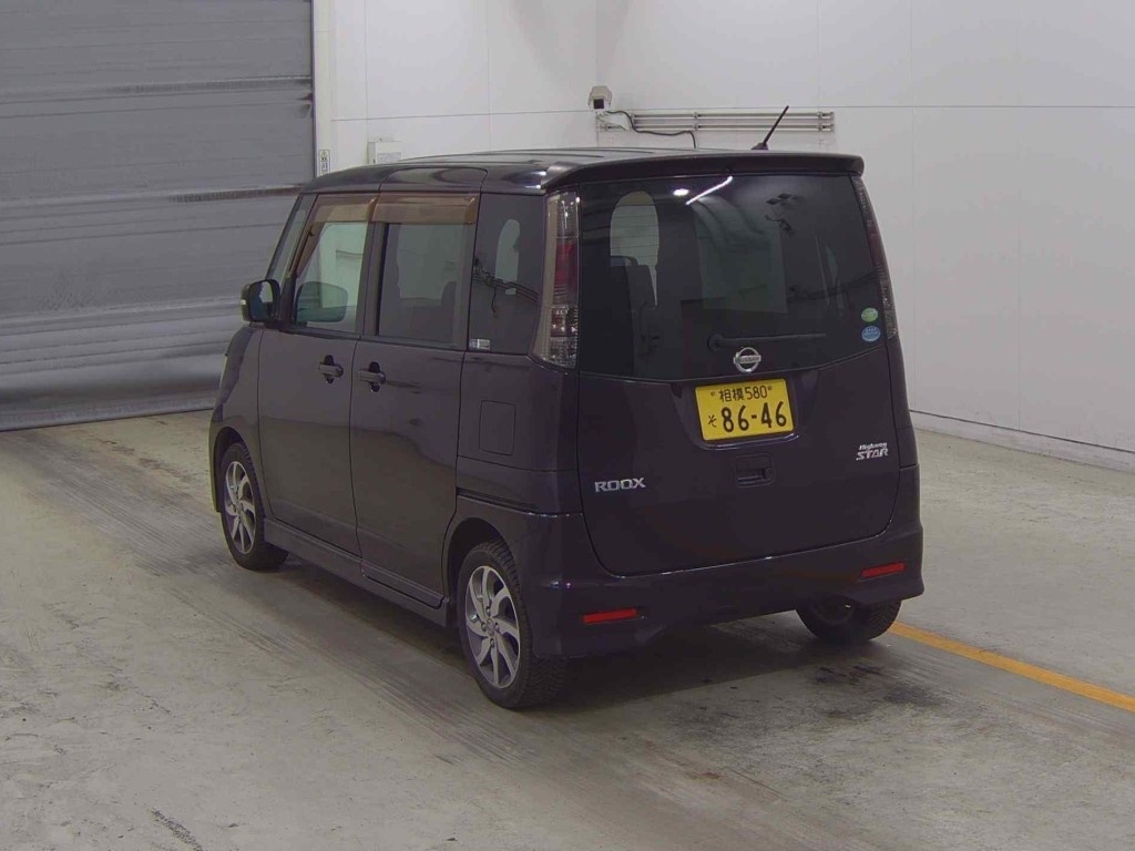NISSAN ROOX
