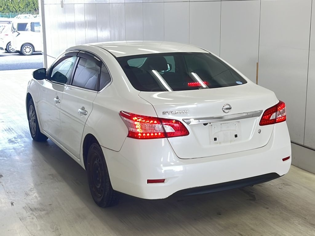 NISSAN SYLPHY