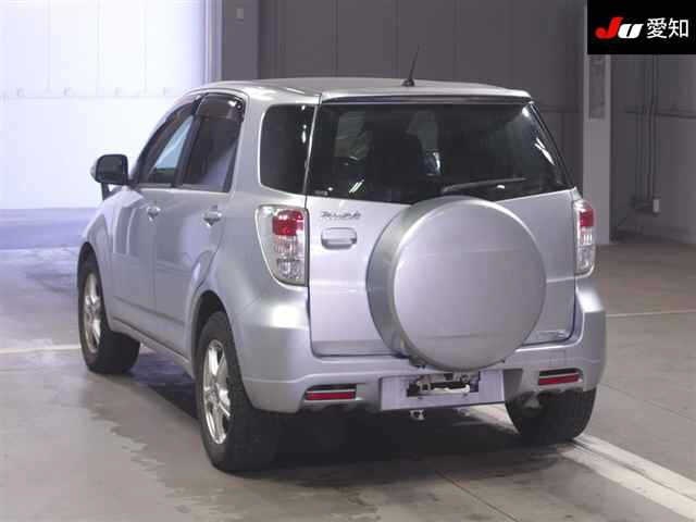 TOYOTA RUSH