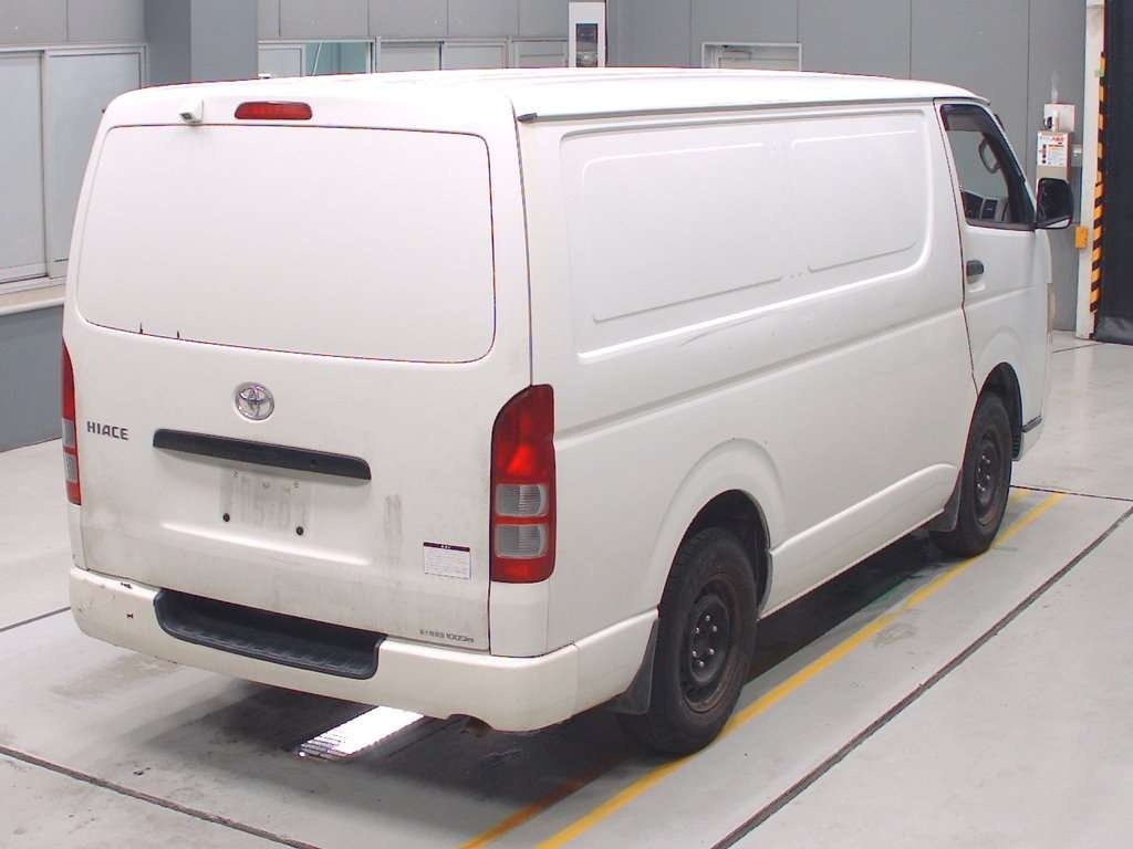 TOYOTA REGIUS ACE