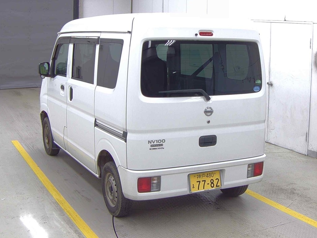 NISSAN NV100 CLIPPER