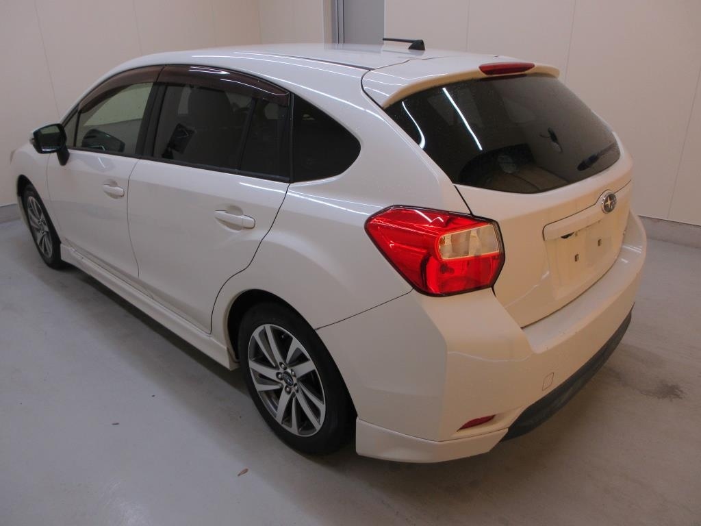 SUBARU IMPREZA