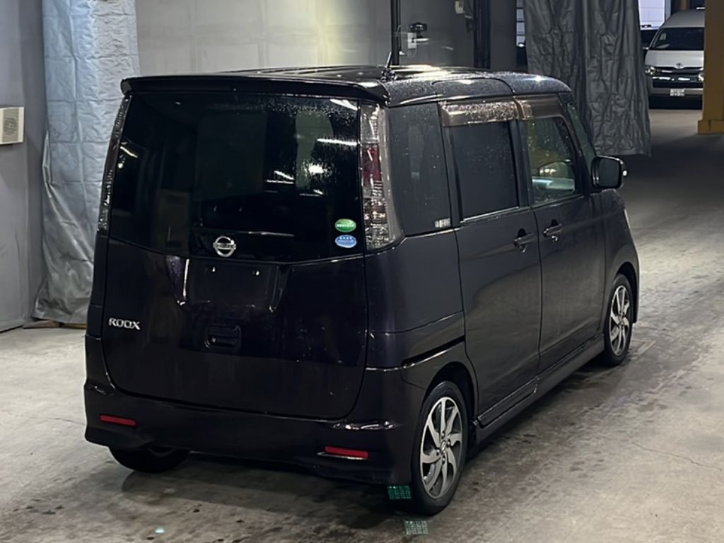 NISSAN ROOX