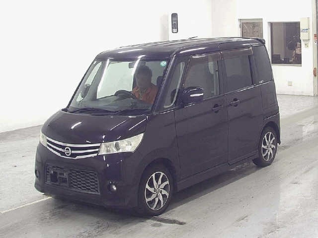 NISSAN ROOX