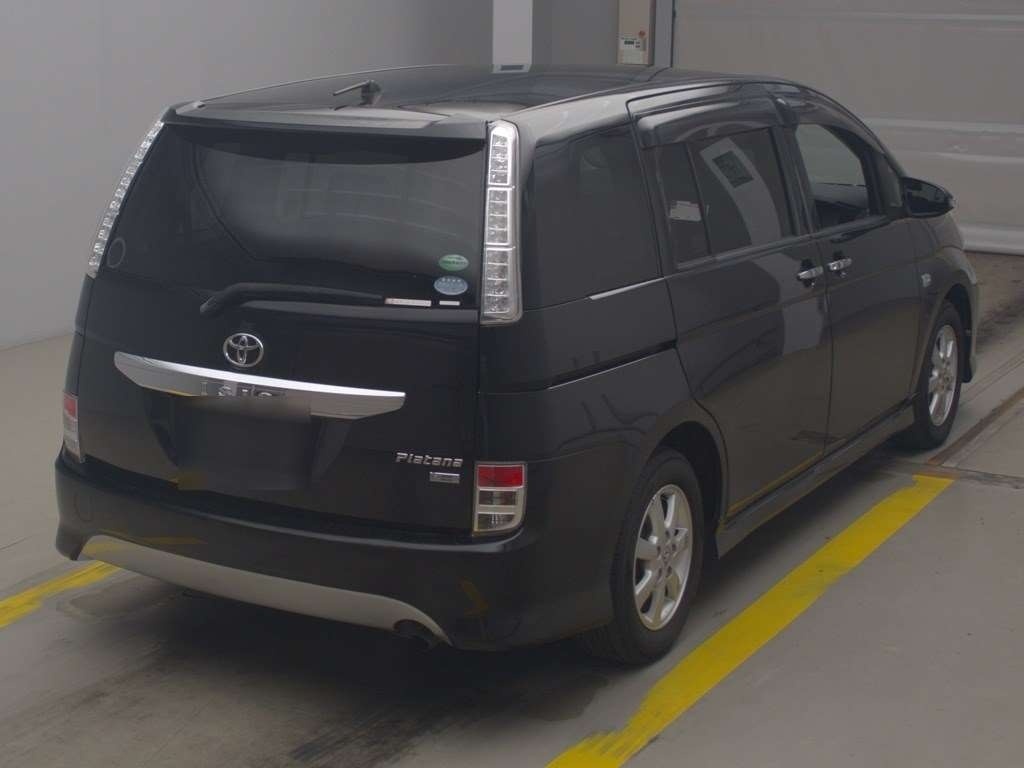 TOYOTA ISIS
