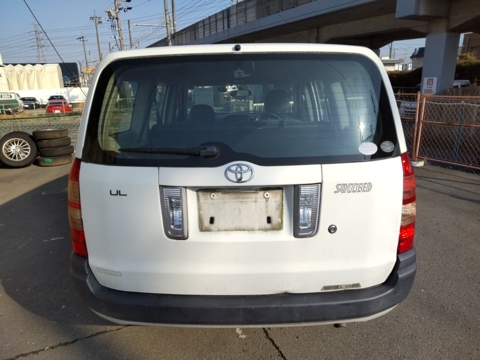 TOYOTA PROBOX
