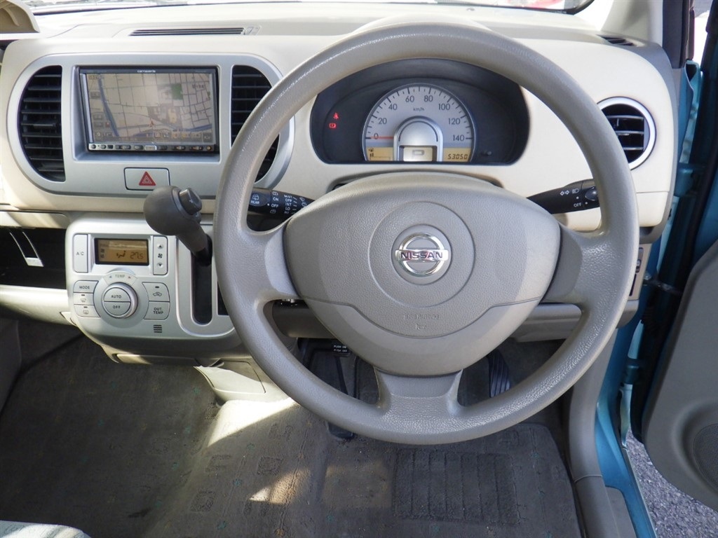 NISSAN MOCO