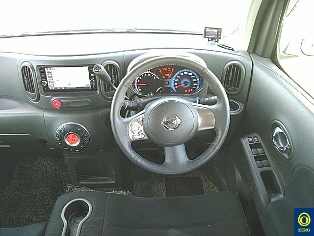 NISSAN CUBE