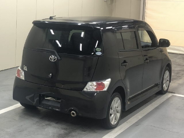 TOYOTA BB