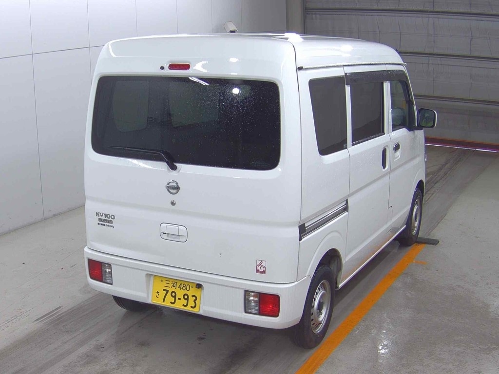 NISSAN NV100 CLIPPER