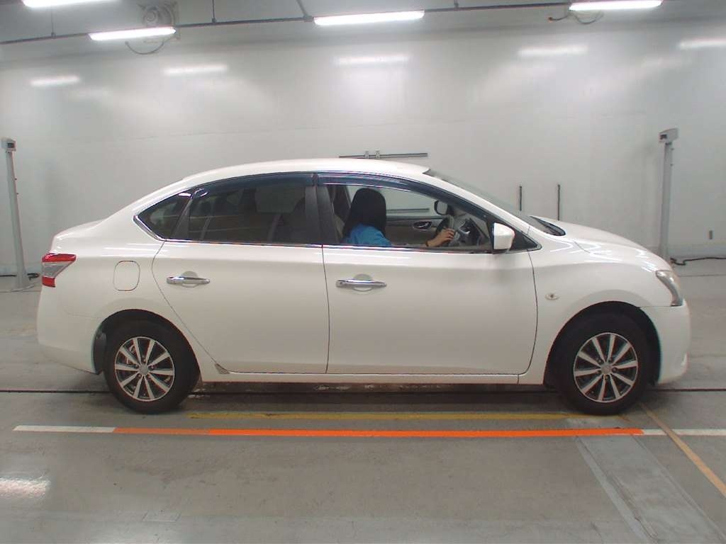 NISSAN SYLPHY