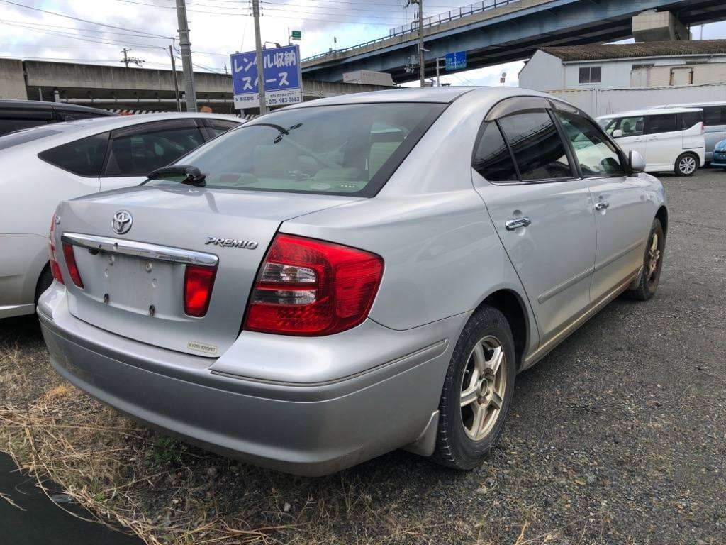 TOYOTA PREMIO