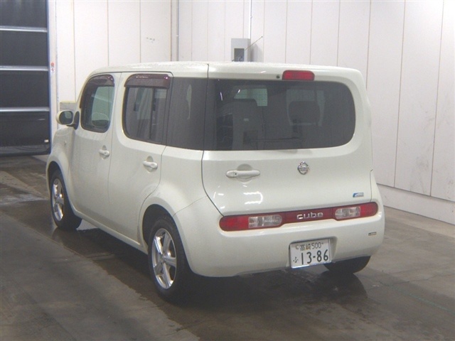 NISSAN CUBE
