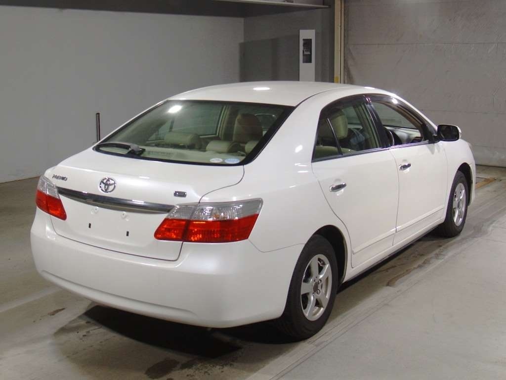 TOYOTA PREMIO