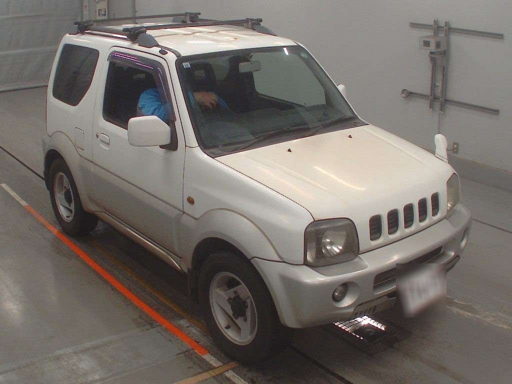 SUZUKI JIMNY SIERRA