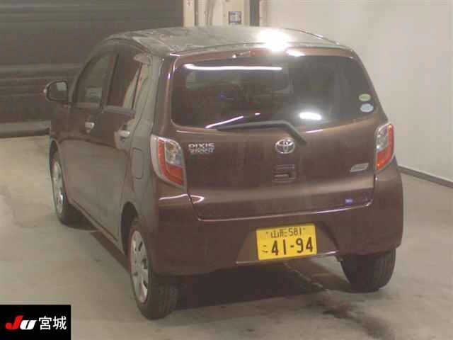 TOYOTA PIXIS EPOCH