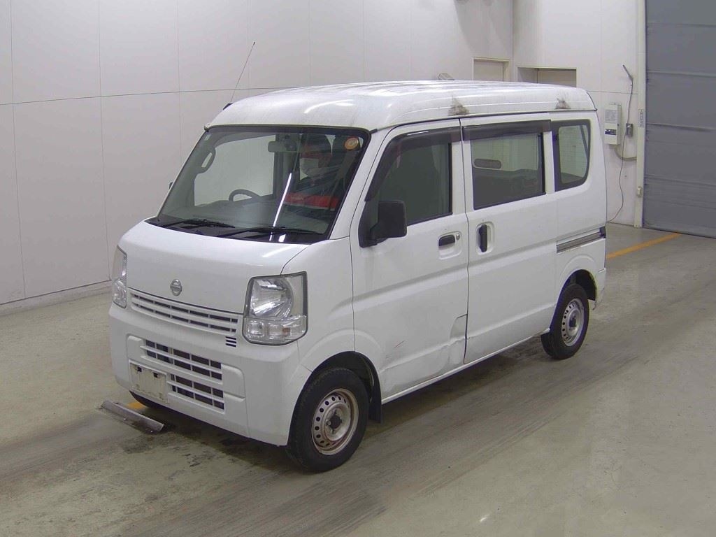 NISSAN NV100 CLIPPER
