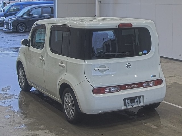NISSAN CUBE