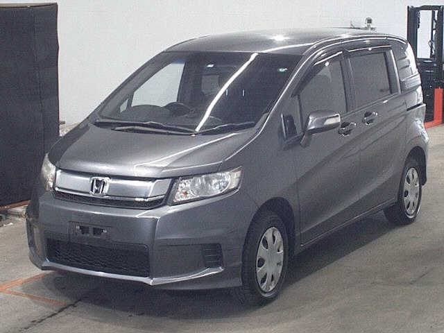 HONDA FREED SPIKE