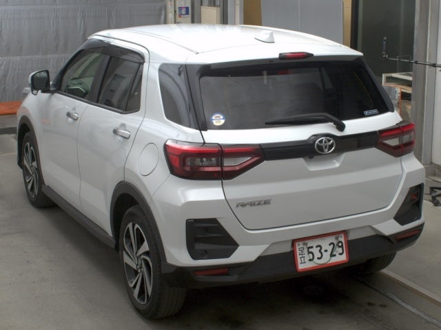 TOYOTA RAIZE