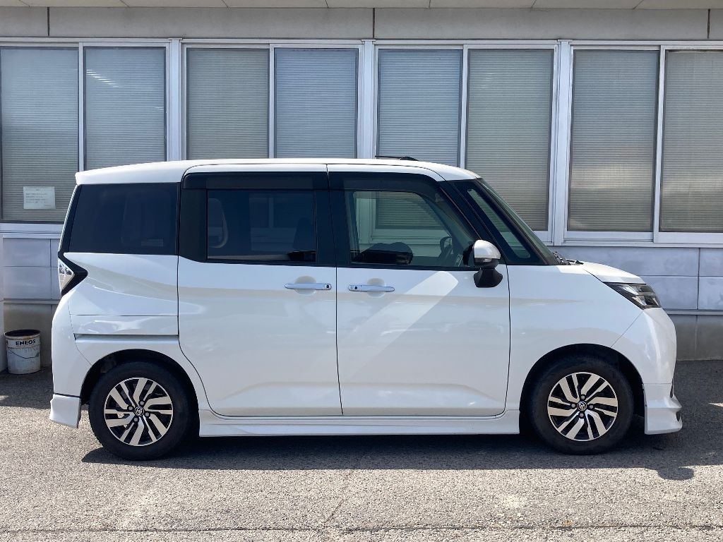 TOYOTA TANK
