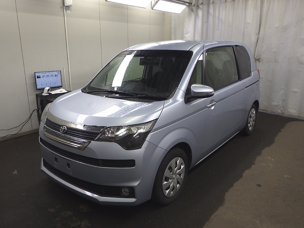 TOYOTA SPADE