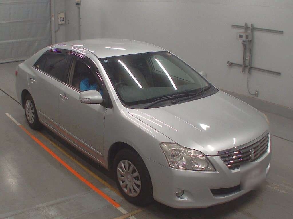 TOYOTA PREMIO