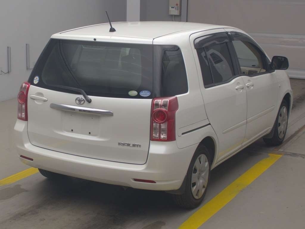 TOYOTA RAUM