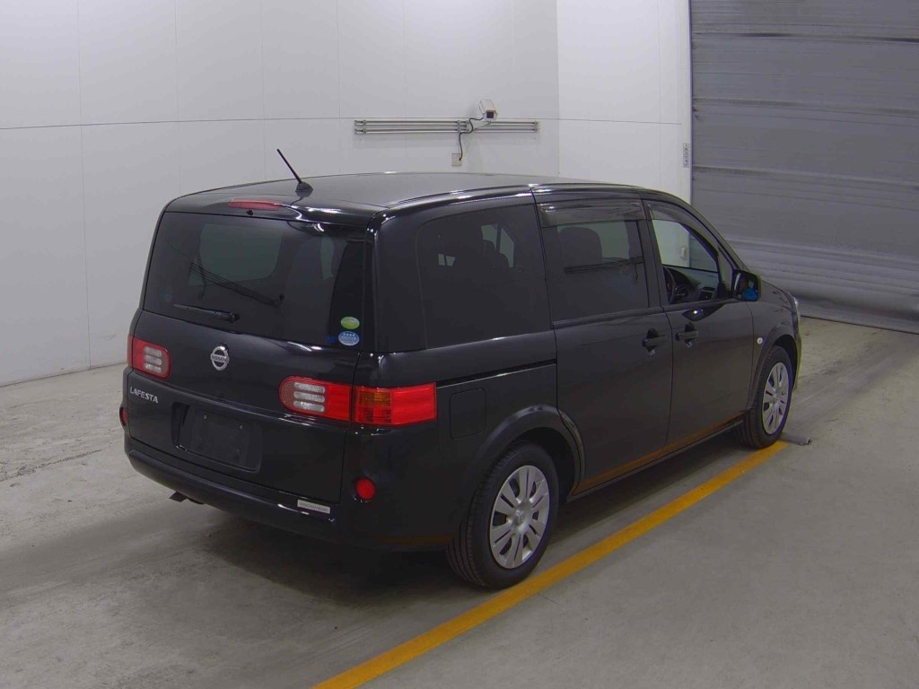 NISSAN LAFESTA