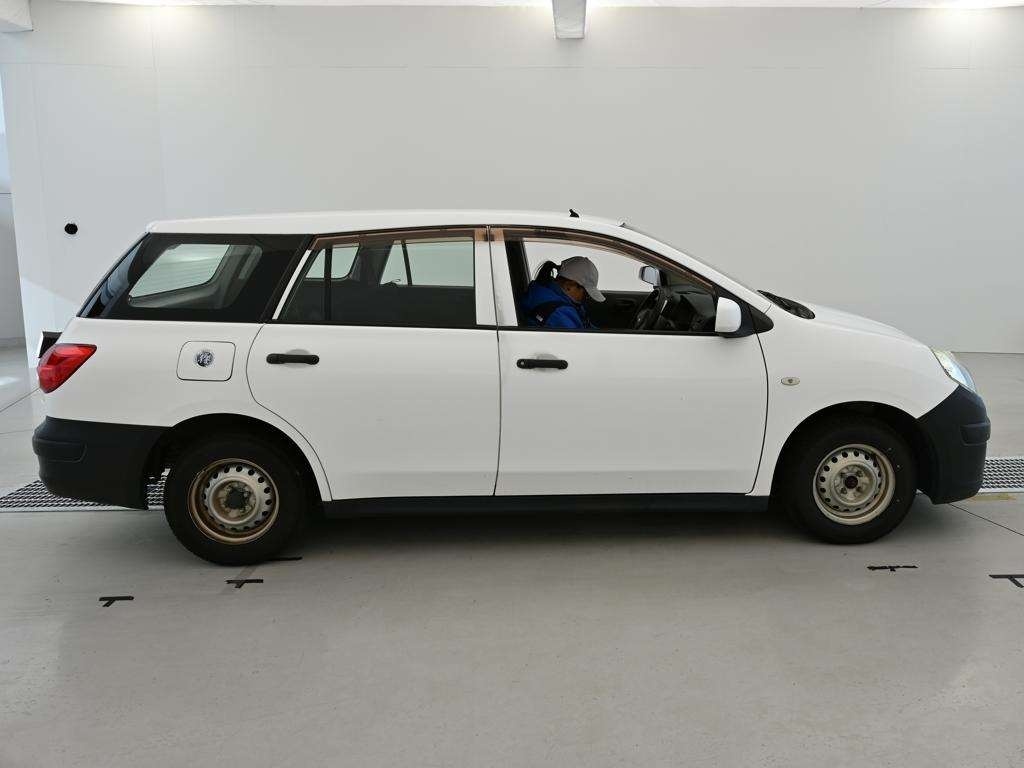 NISSAN AD