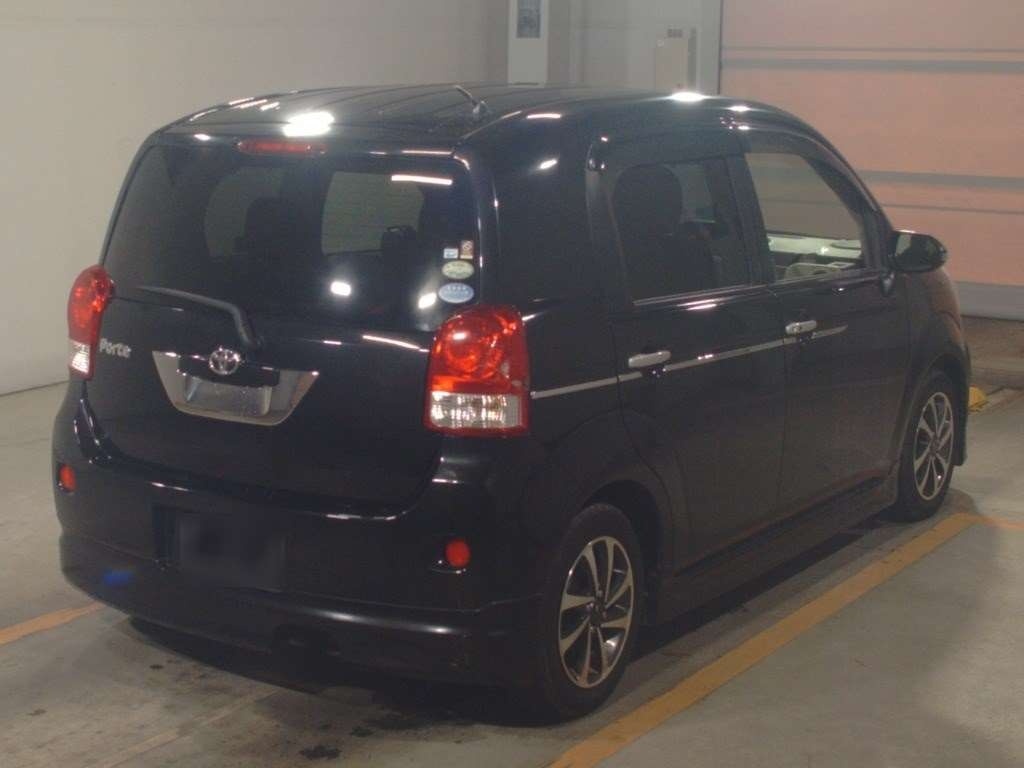 TOYOTA PORTE