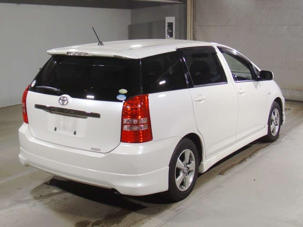 TOYOTA WISH
