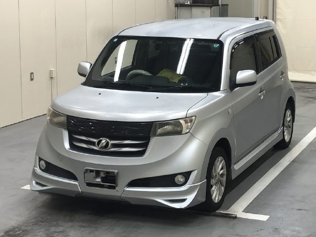 TOYOTA BB