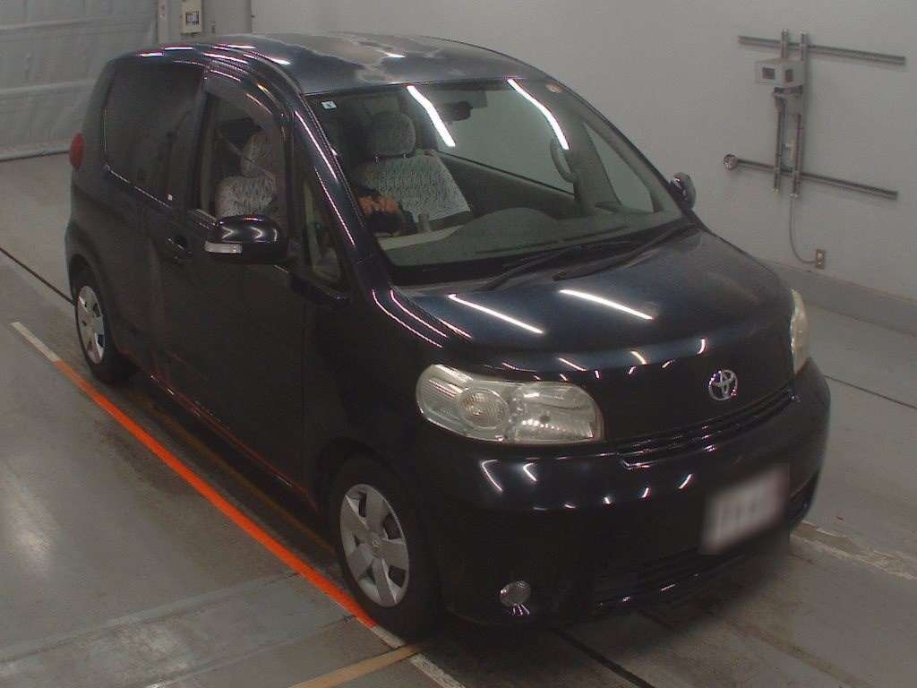 TOYOTA PORTE