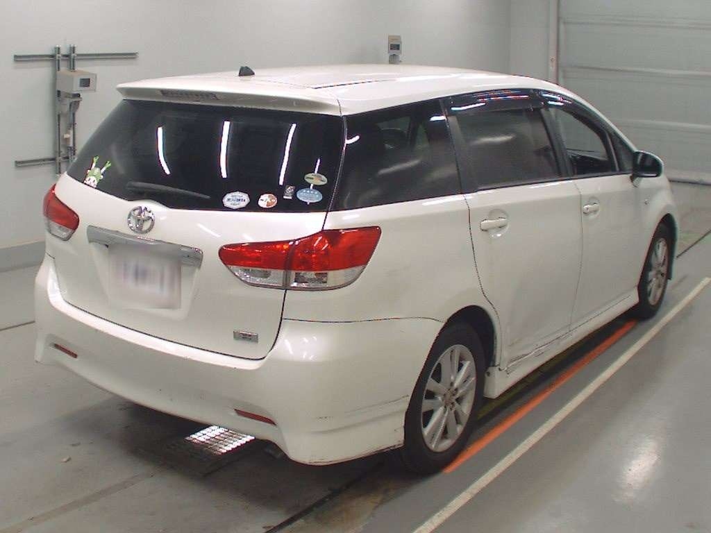 TOYOTA WISH