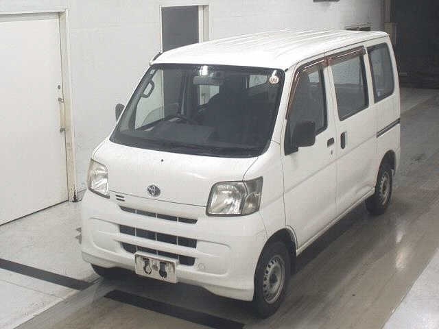 TOYOTA PIXIS VAN