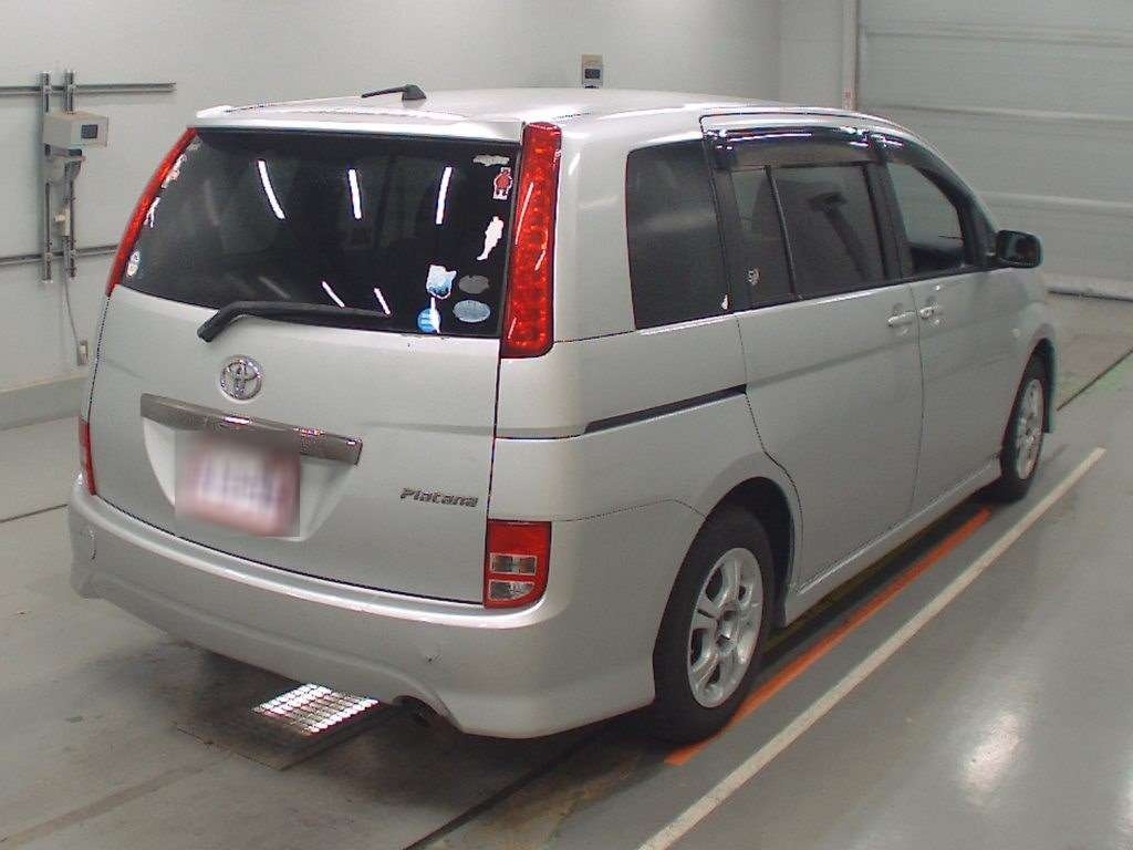 TOYOTA ISIS