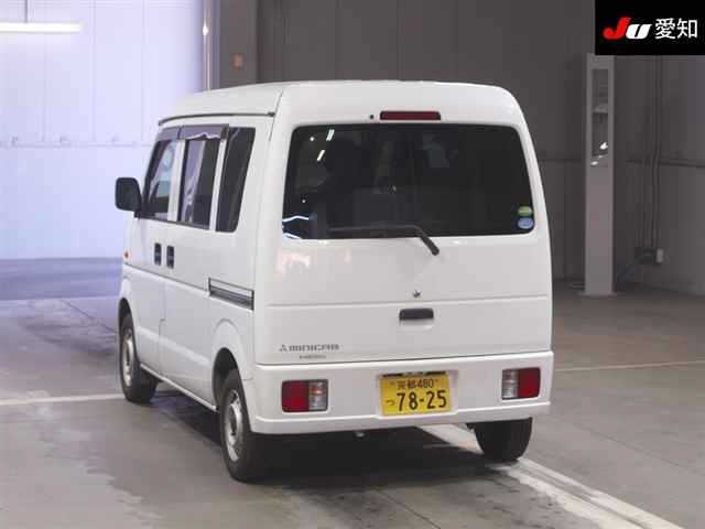 MITSUBISHI MINICAB