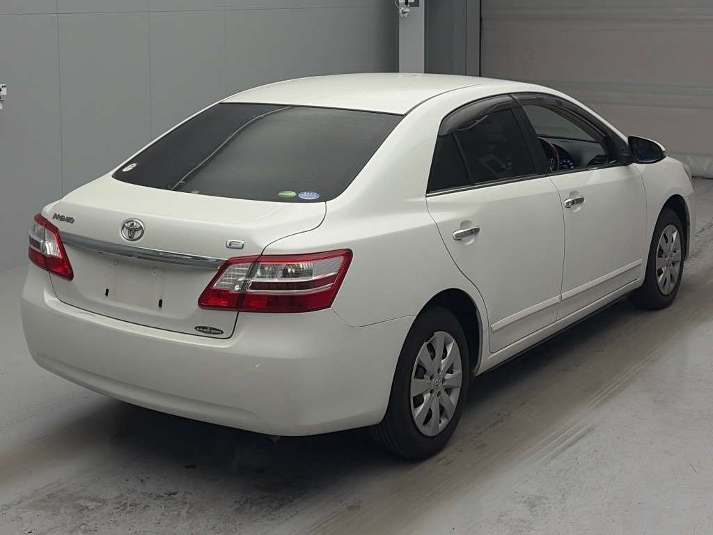 TOYOTA PREMIO