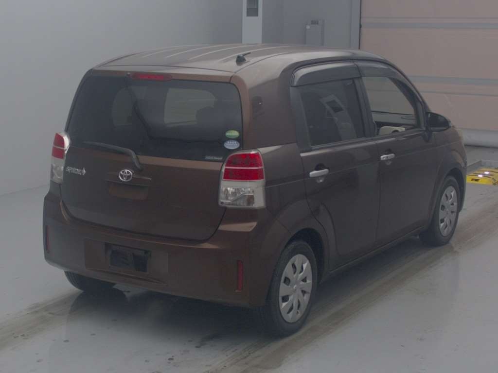 TOYOTA SPADE
