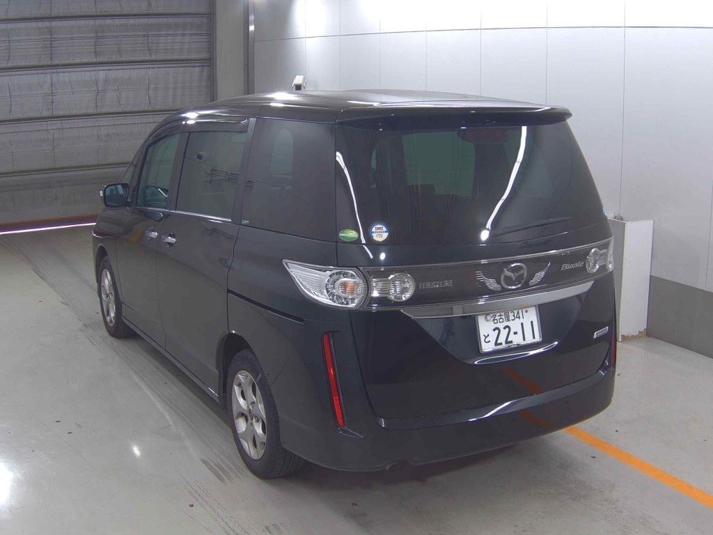 MAZDA BIANTE