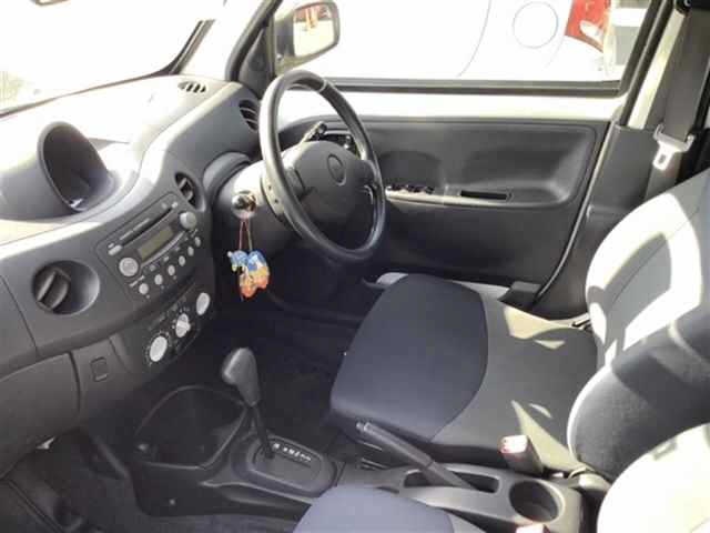DAIHATSU ESSE
