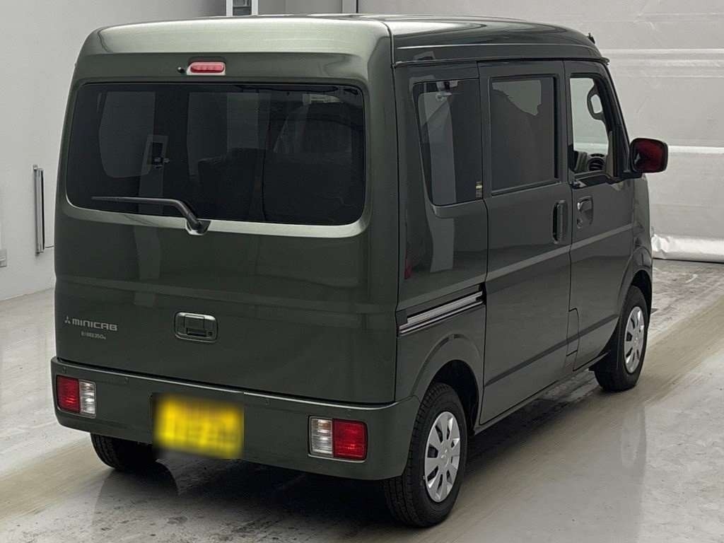 MITSUBISHI MINICAB